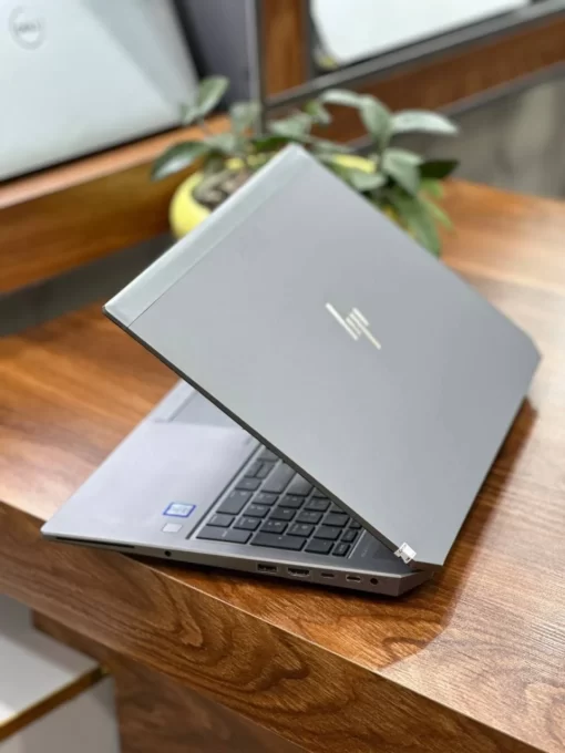 ورک استیشن نسل هشتمHP ZBook 15 G5