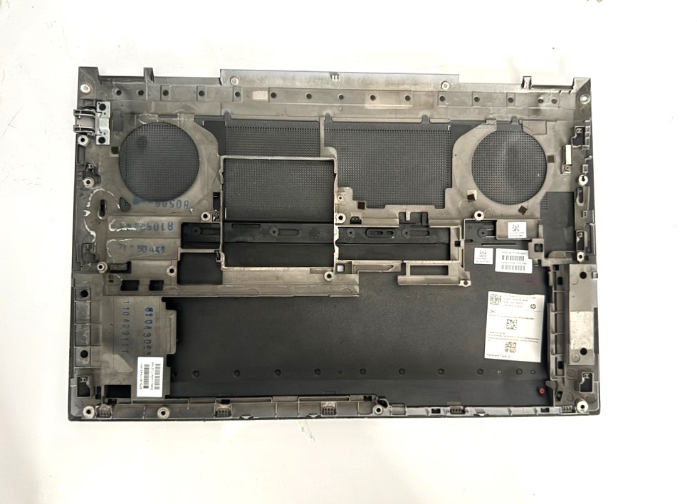 قاب کف لپ تاپ HP ZBook Fury G7 استوک اصلی