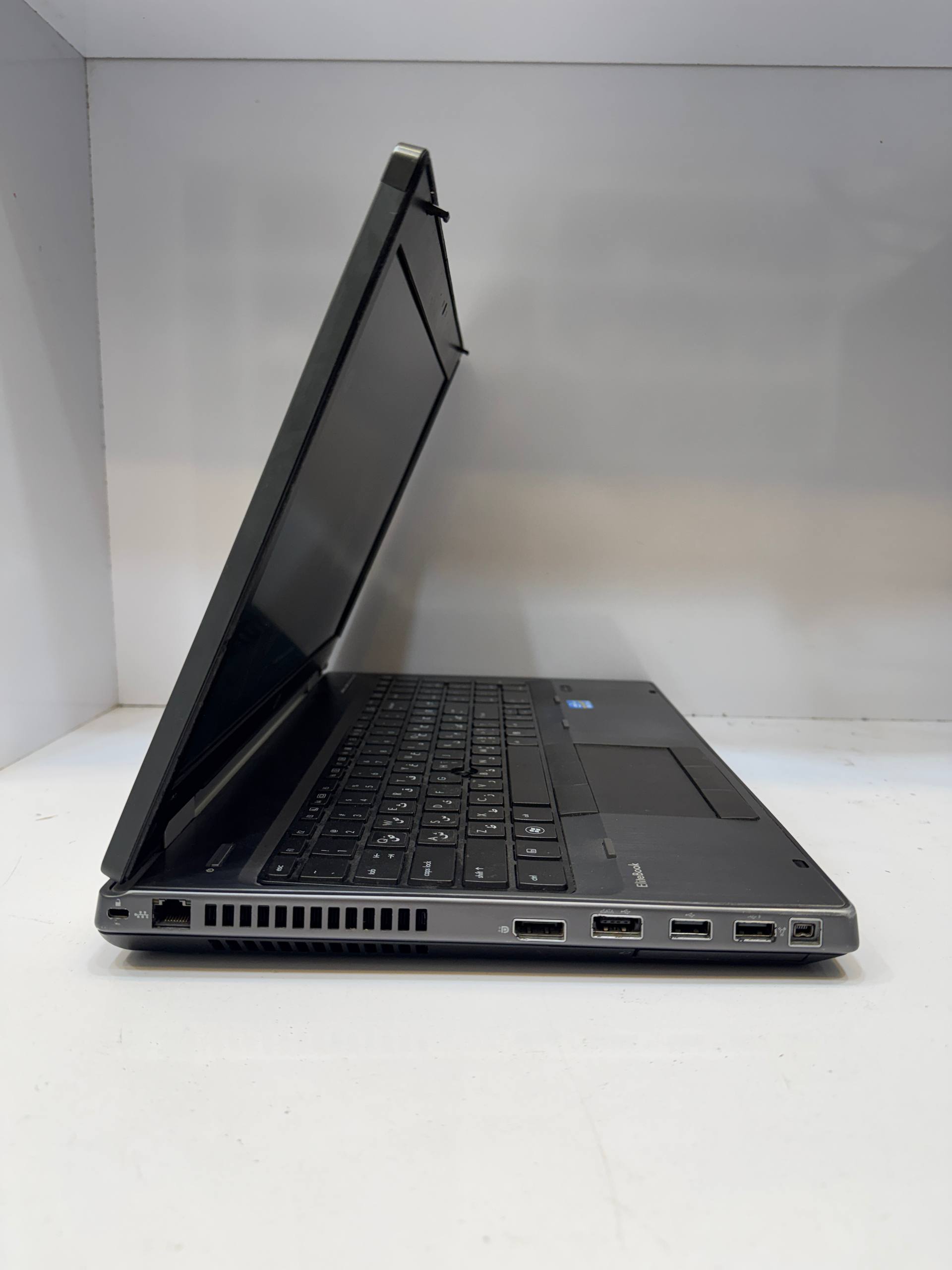 لپ تاپ HP EliteBook 8560w