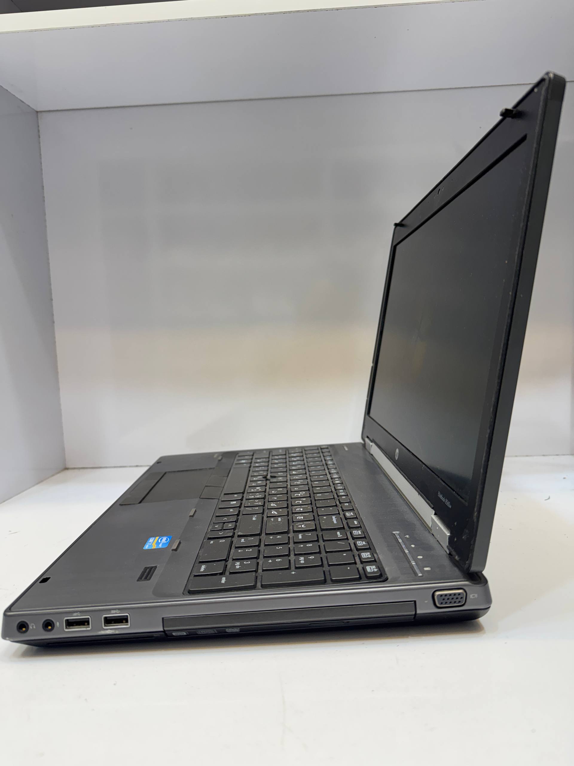 لپ تاپ HP EliteBook 8560w - Image 2